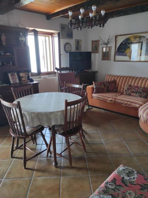 Appartamento Vista Sul Lago Musignano  Dış mekan fotoğraf